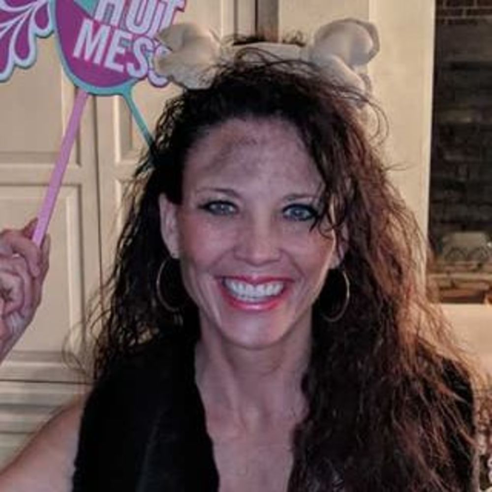 Meet your Posher, Melissa